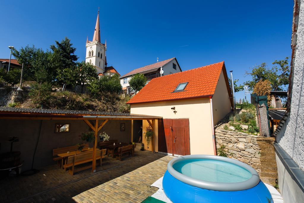 Nad Vinnym Sklipkem Znojmo Bagian luar foto
